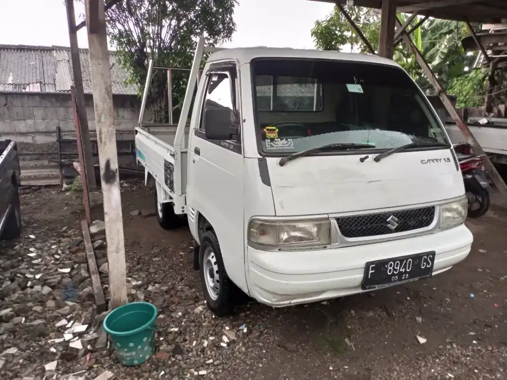 Suzuki carry Futura pick up th 2015 - Mobil Bekas - 913919770