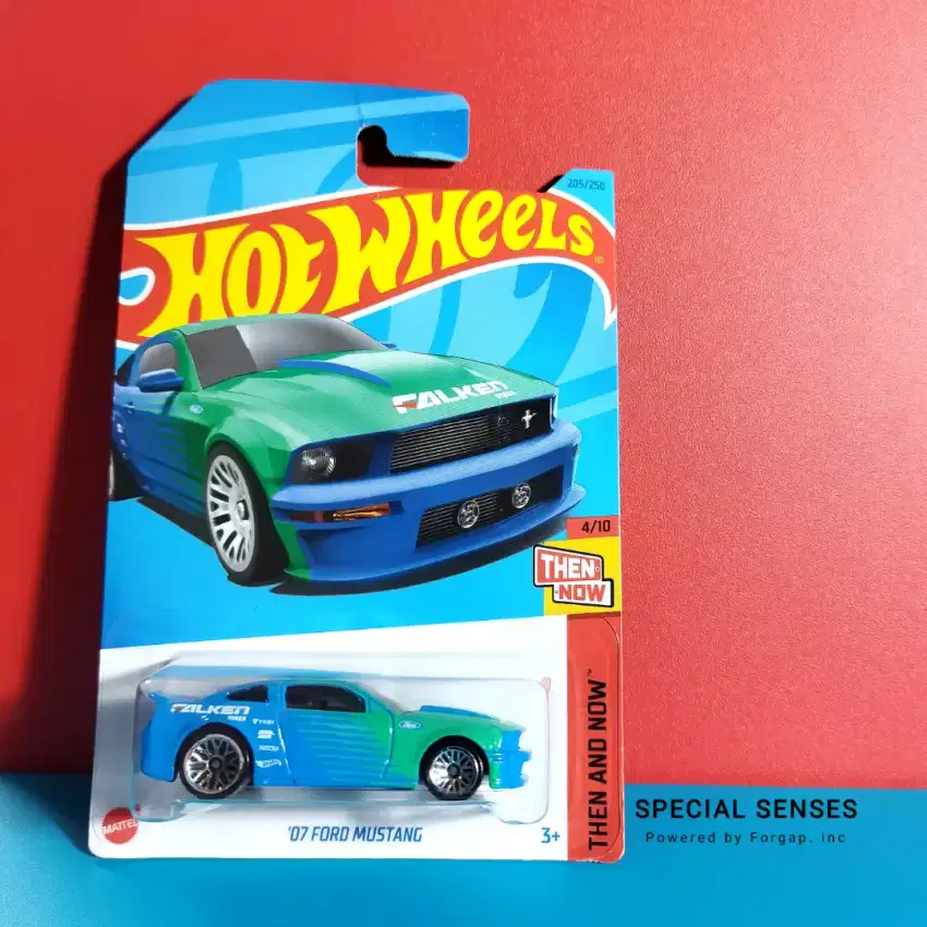 Hot Wheels 07 Ford Mustang Falken