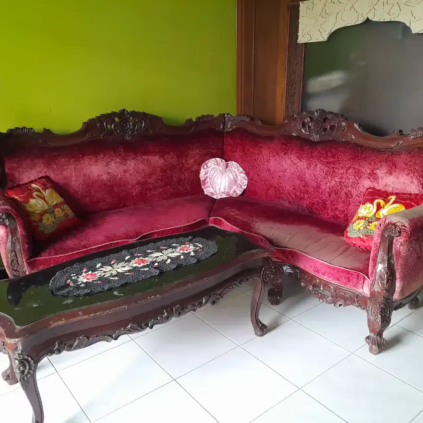 Sofa tamu dan meja nya, nego