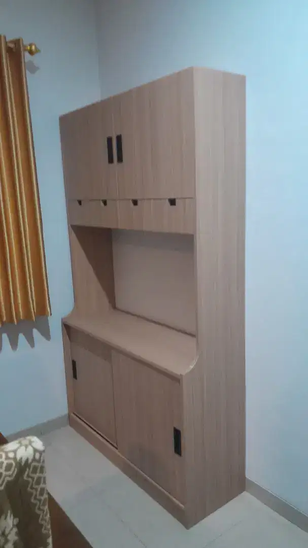 Tukang kayu interior furniture hpl