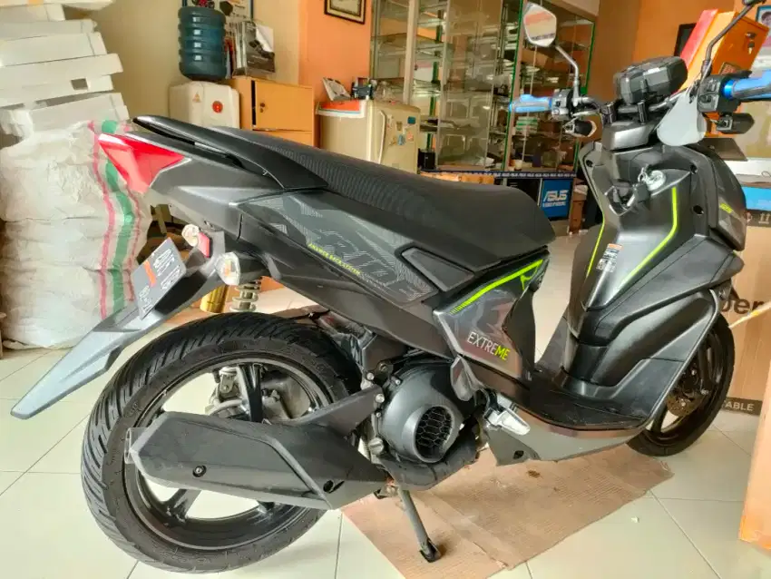 xride mulus like new low KM