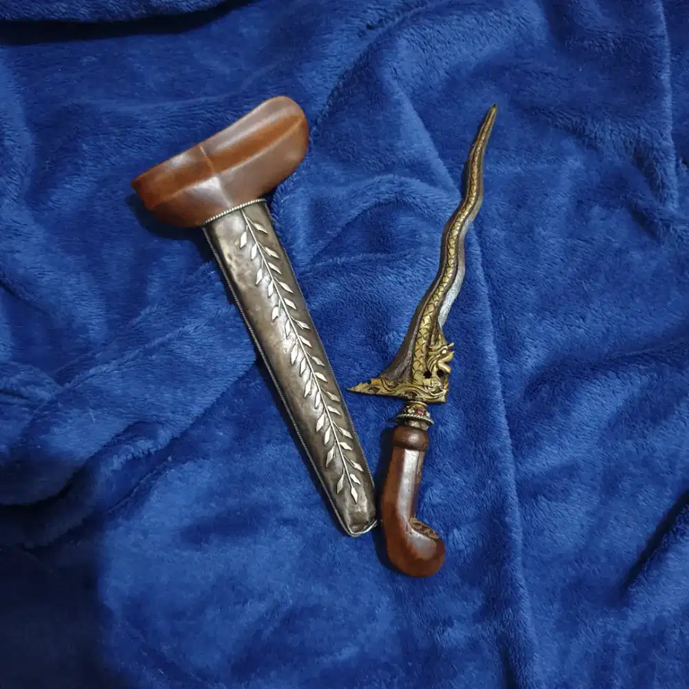 Keris Empu Naga Raja wingit terawat