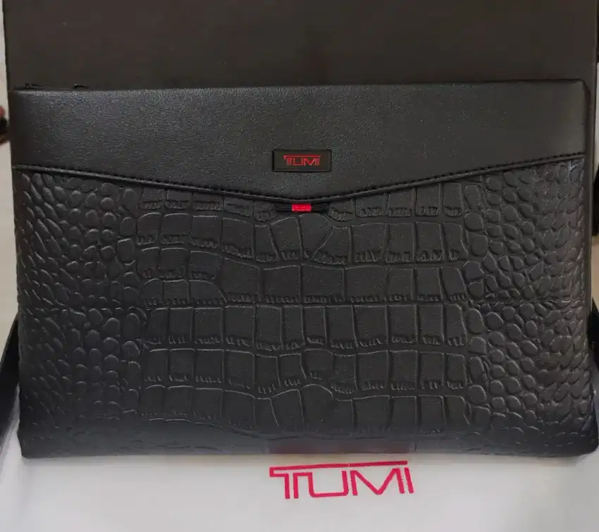 Hand Bag Clutch Tumi