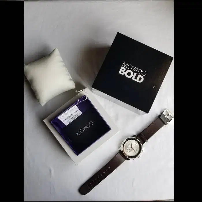 JAM TANGAN MOVADO BOLT PRIA MODEL 3600465, PRELOVED