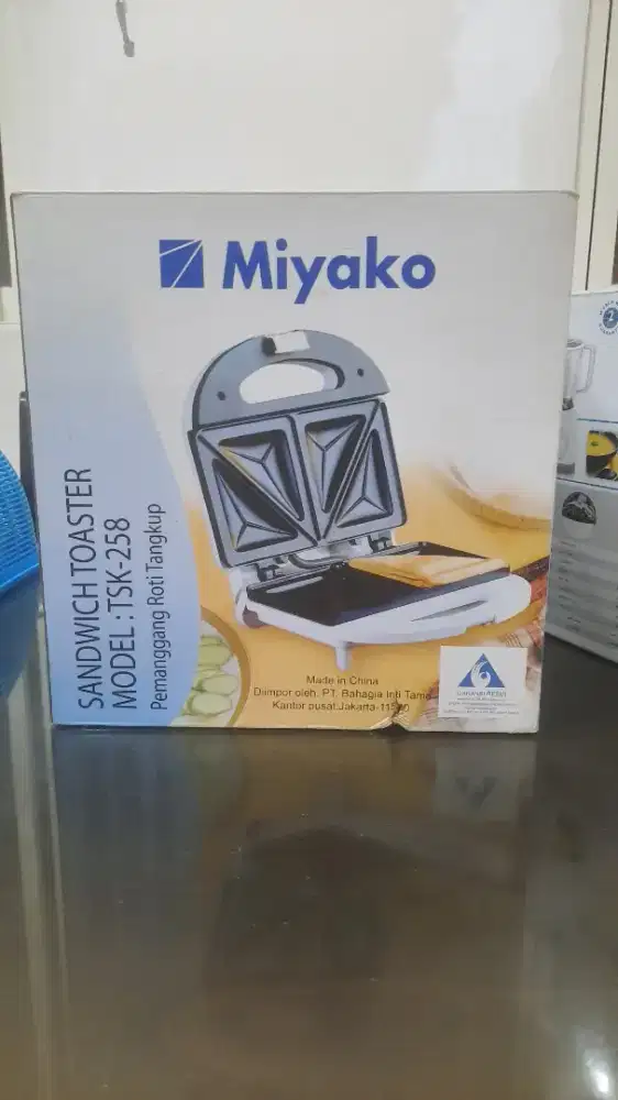 Toaster (pemanggang roti) Miyako