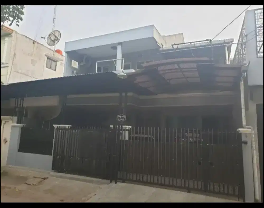 Jual rumah PU cepat lokasi strategis dekat tol ciledug bisa KBR 80%