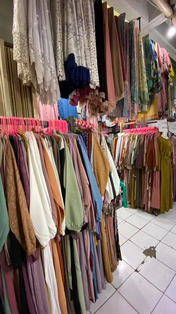 toko pakaian di pasar cibinong