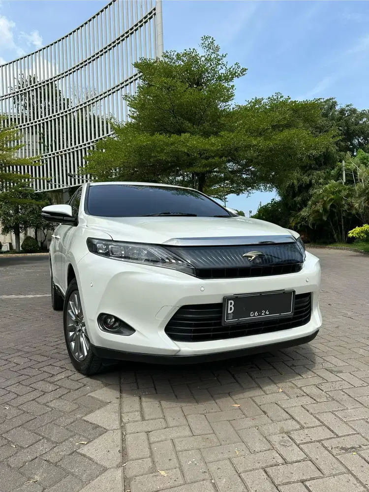 Toyota Harrier 2014 Putih Advance - Mobil Bekas - 915002261