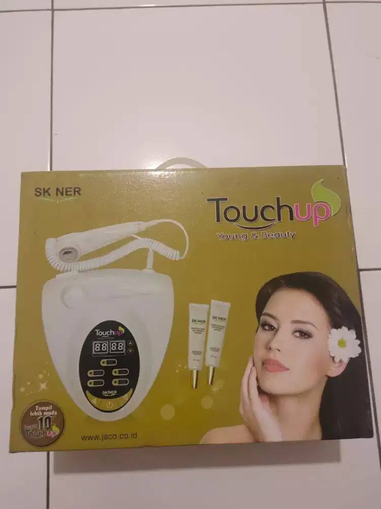 Alat setrika wajah jaco touch up