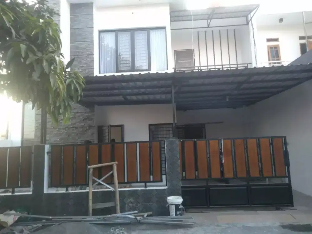 Jasa tukang bangunan.
