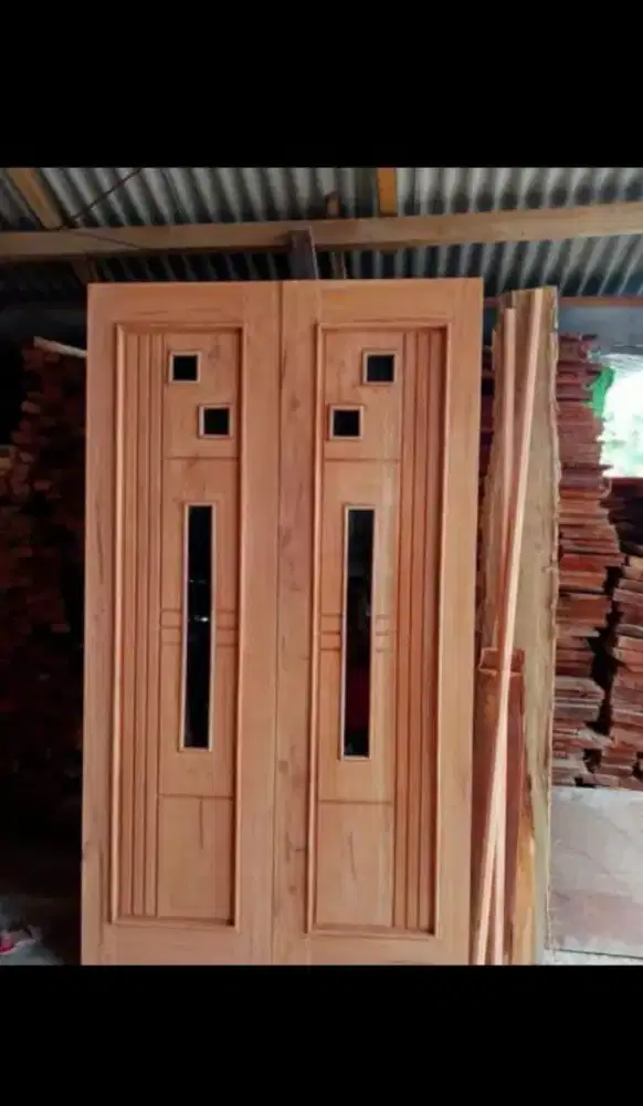 Pintu, jendela kusen jati dan mahoni langsung dari pengrajin