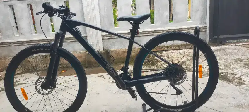 sepeda mtb united kyros 2.00 full karbon