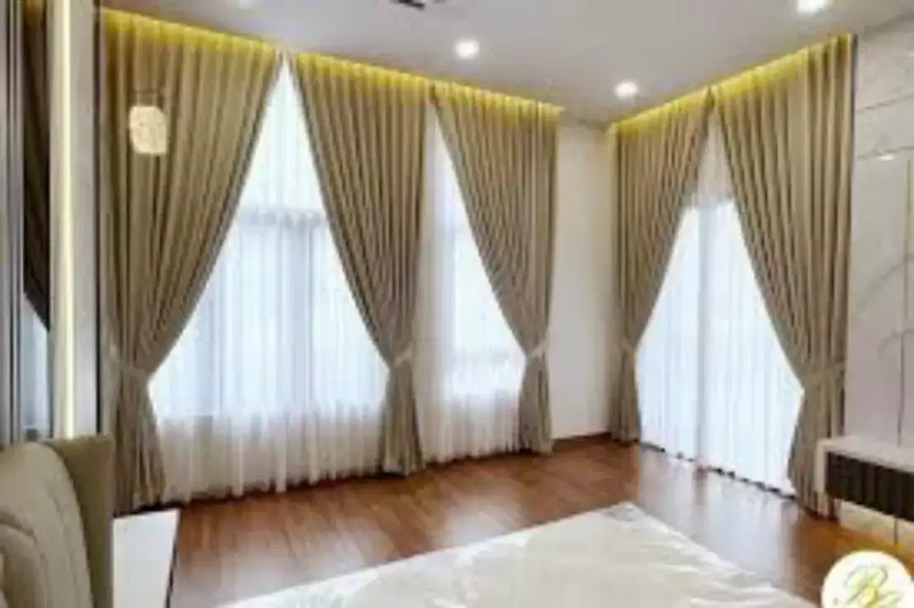 Pemanis jendela gorden kantor gordyn minimalis