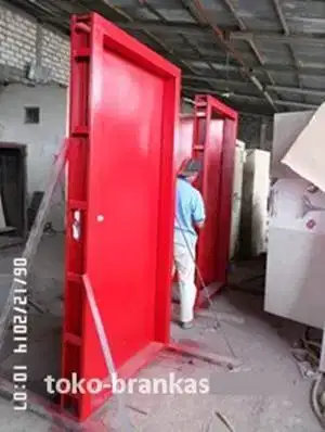 Pintu besi Darurat Emergency Exit Lamongan Pintu Fire Door Panic Door