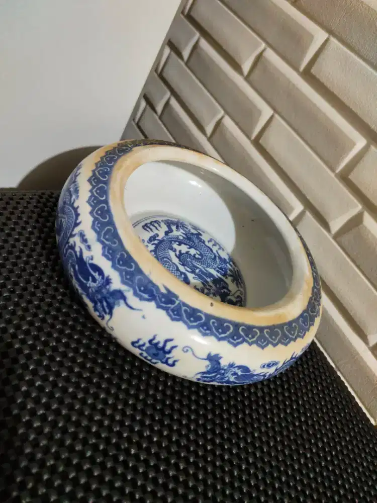 Guci pot cina qianlong antik tua