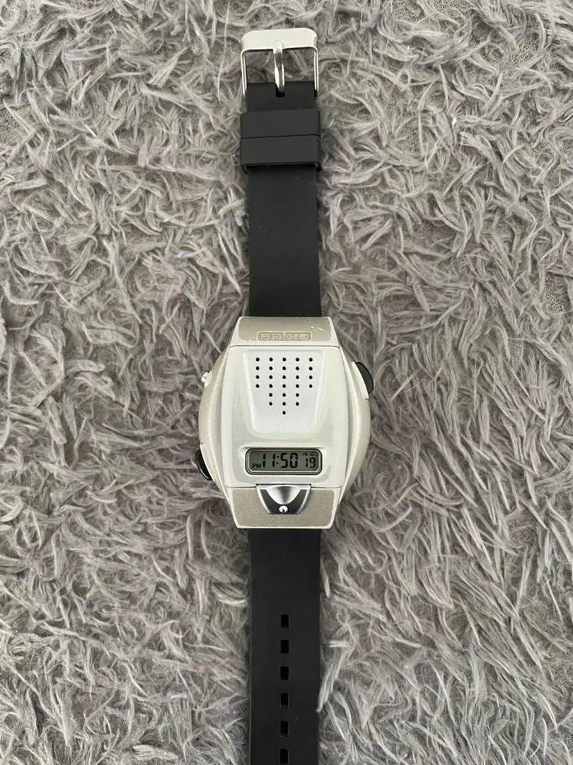 Seiko talking watch a860