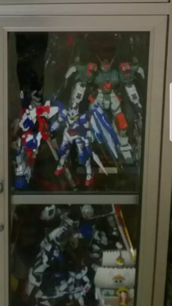 mcd mainan gundam & kapal one piece