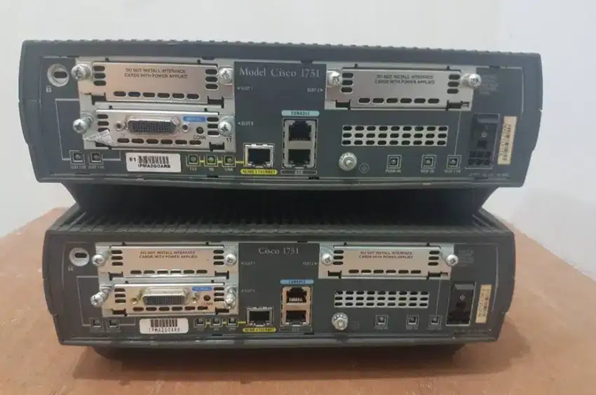 Router Cisco 1751