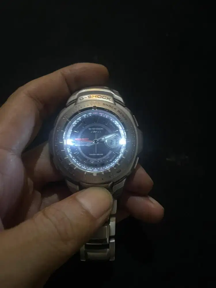 Gshock solar tenaga matahari