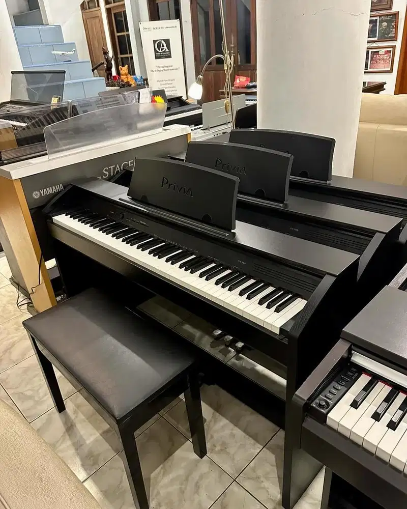 Piano Digital Casio Privia PX-750 Arius Clavinova Yamaha DGX