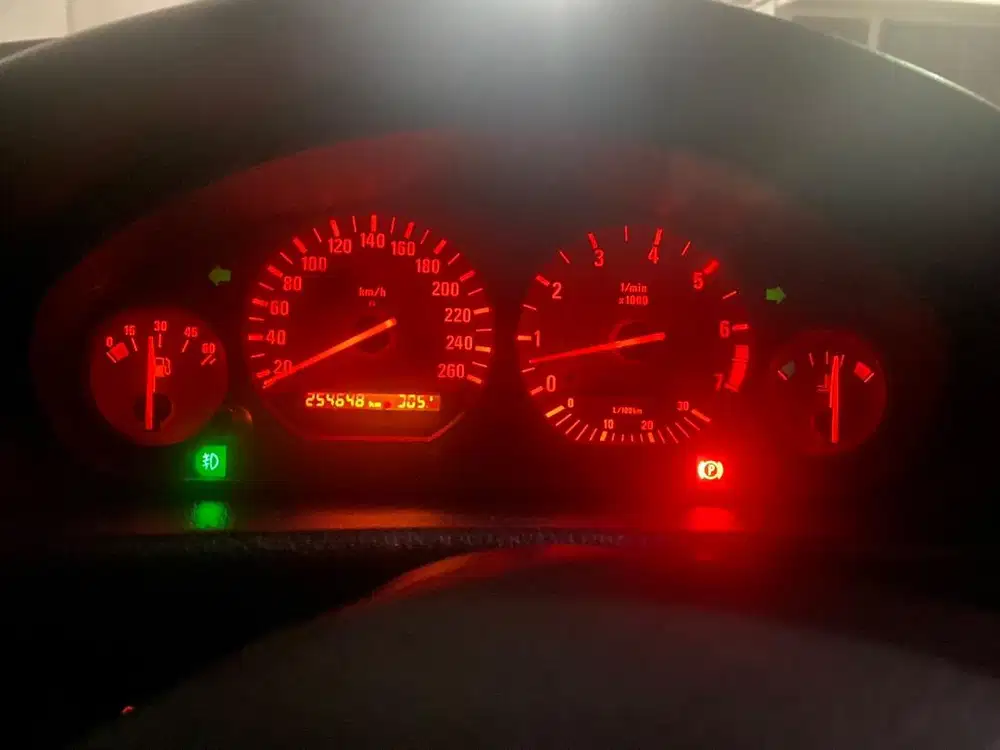 Spidometer Bmw E36 Type 320i