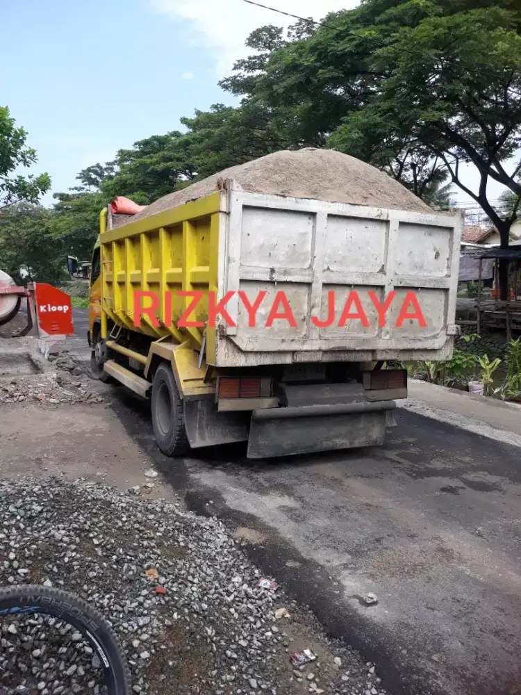Jual pasir isi 7 m³ full padat. Free ongkir