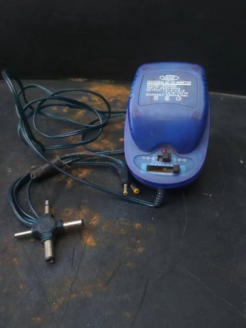 JUAL MURAH! ADAPTOR MULTI UNIVERSAL OUTPUT/VOLTAGE