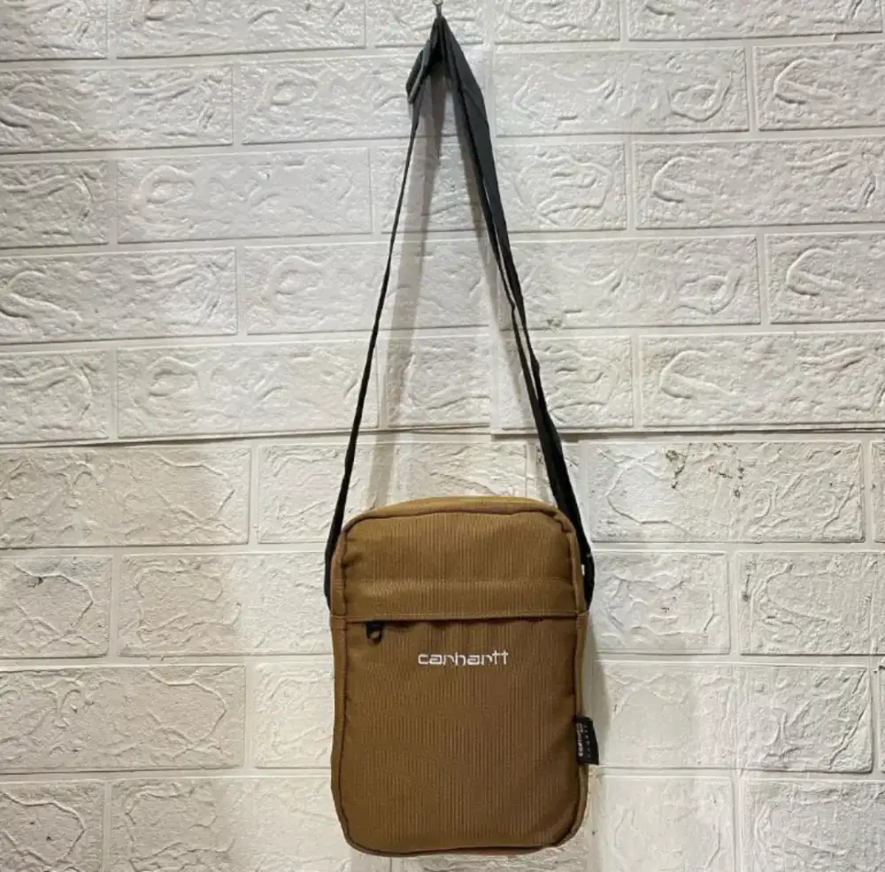 Sling Bag tulisan Charhatt