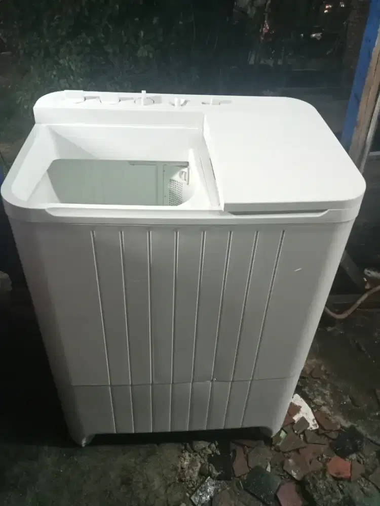 Jual mesin cuci merk l Toshiba 7 kilo