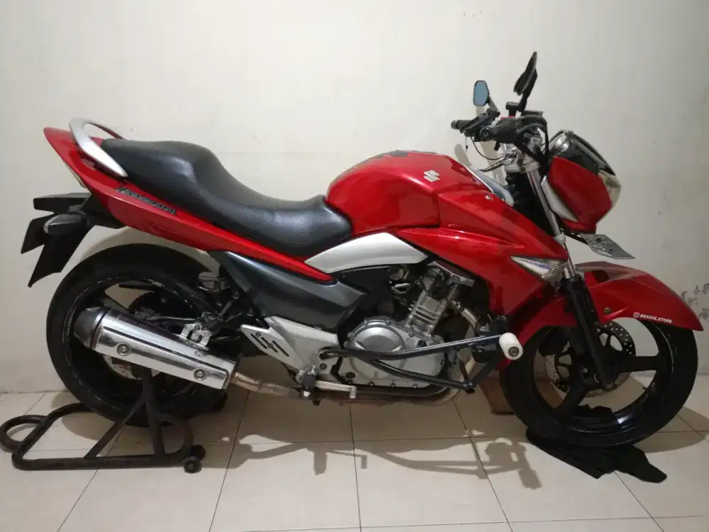 suzuki inazuma 250 olx