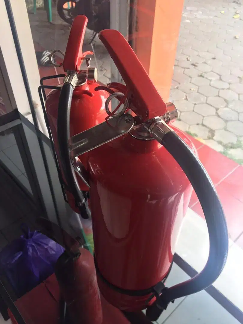 DISTRIBUTOR RESMI 3KG APAR POWDER MURAH TABUNG PEMADAM ALAT KEAMANAN