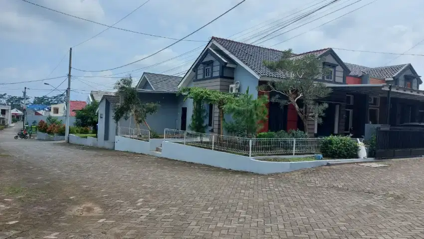 Rumah Kontrakan Purwokerto Baturaden Perumahan Hook Full Furnish