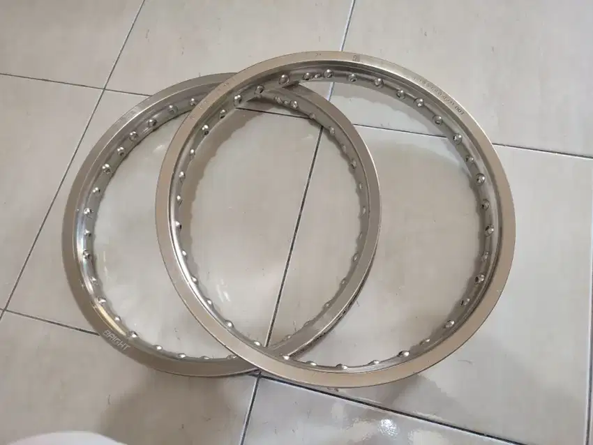 2 Depan Belakang, Velg Jari TK  Racing Bright Ring 17 x 36 lubang jari