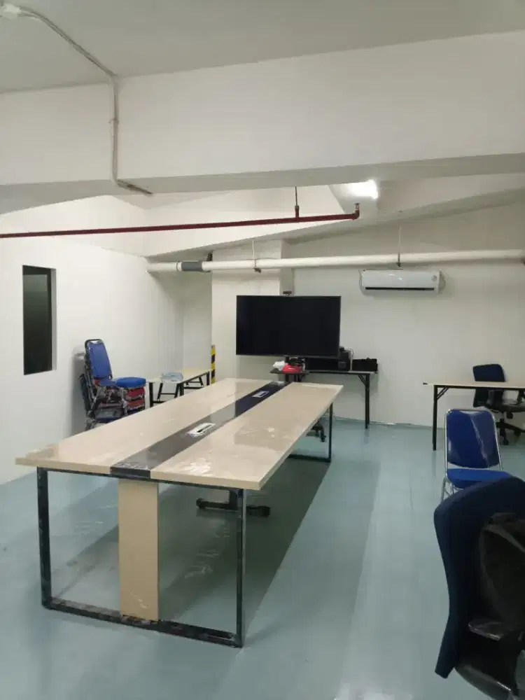 Meja meeting - meja rapat kantor bisa custom