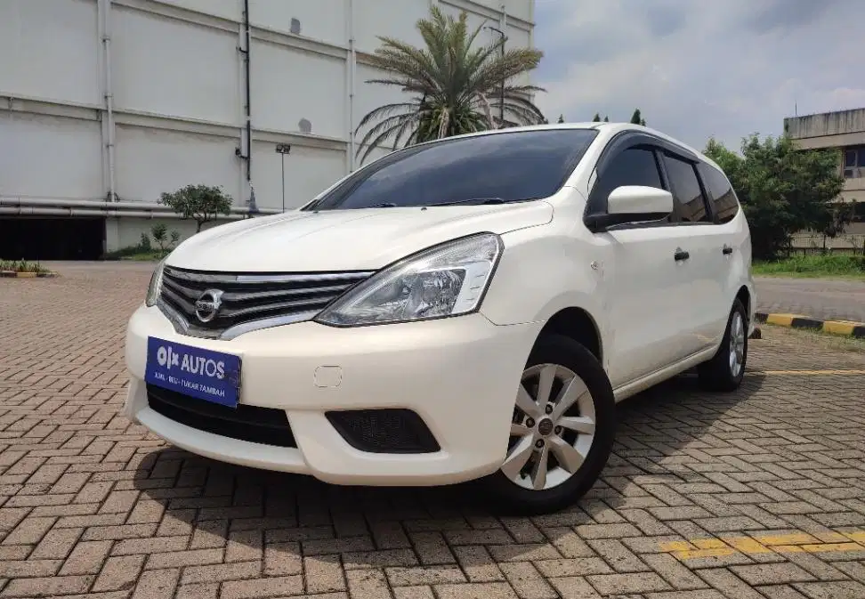 Olx Autos Nissan Grand Livina Sv Facelift Bensin Mt Putih