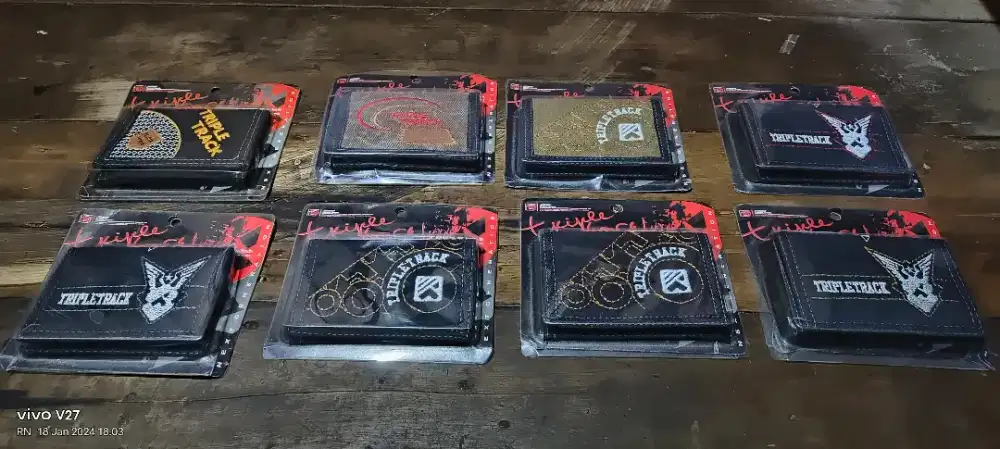 Dompet distro merek tripletrack