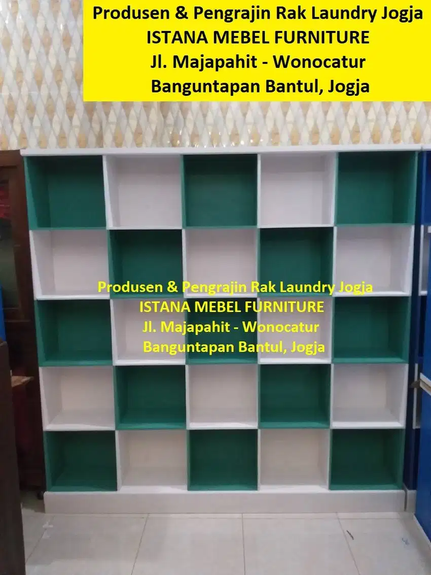 Almari Lemari Rak Etalase Toko Buku Londry Laundry Loundry Kotak Kayu
