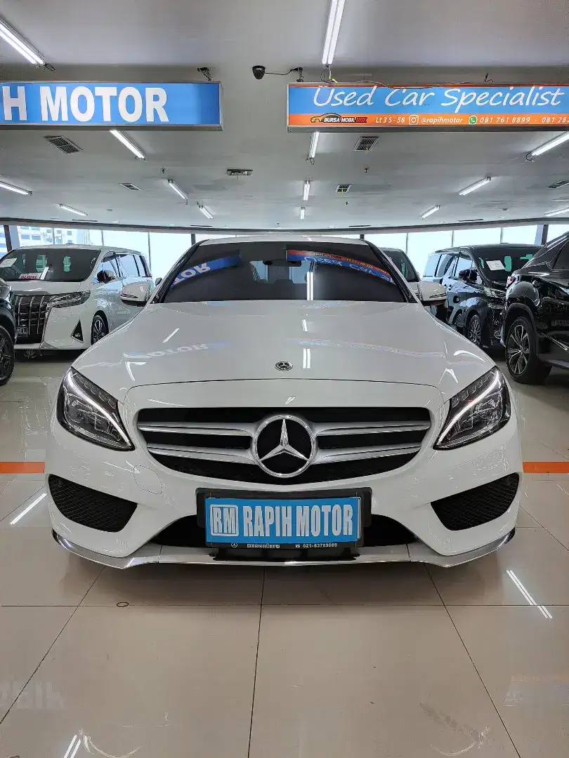 Mercy C200 AMG 2018 seperti baru