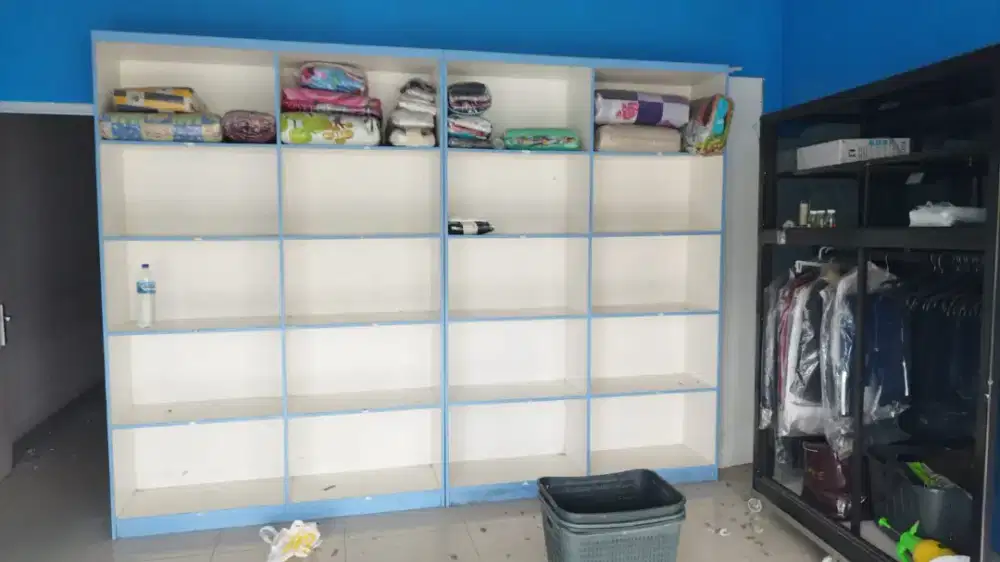 Jual cepat rak laundry & etalase laundry