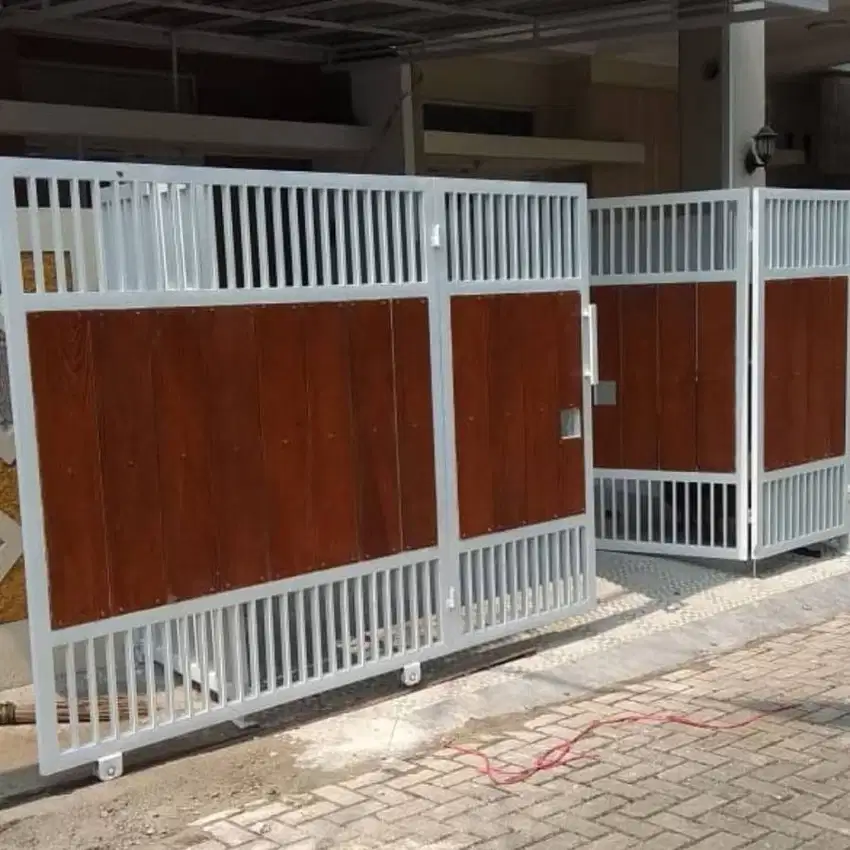 pagar grc motif kayu