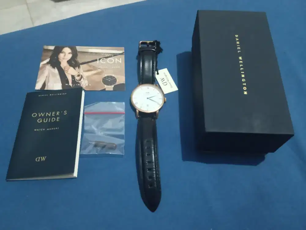 Daniel wellington classic b40s4 hot sale