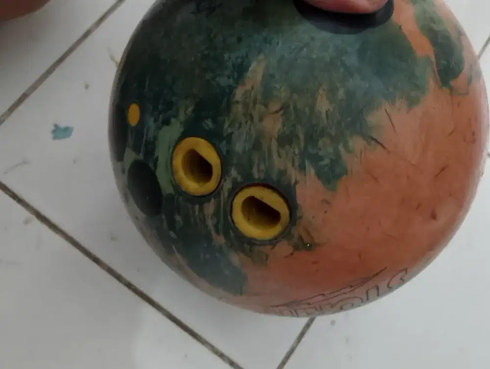 Bola bowling Storm Dan tas