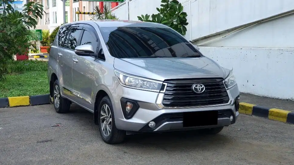 Toyota Kijang Innova Reborn 2.4 G Diesel AT Silver 2021 - Mobil Bekas ...