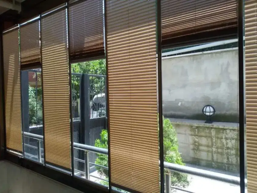 VENETIAN BLINDS TIRAI KANTOR MINIMALIS
