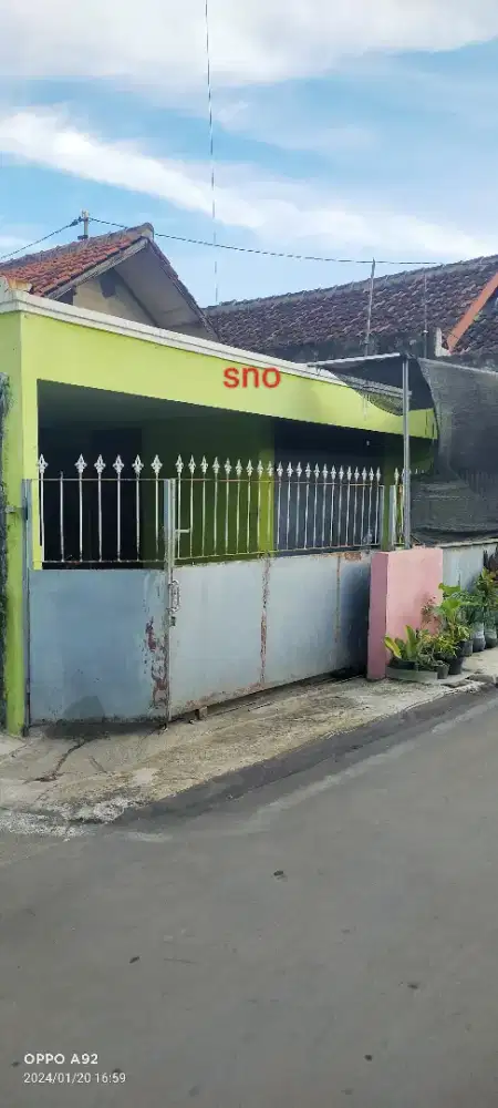 Jual rumah utara DPRD baturan luas 110mtr harga 450jt nego