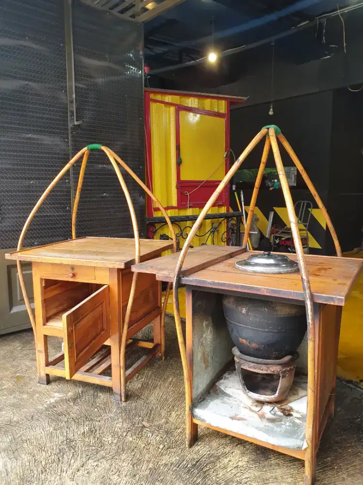 Gerobak Empal Gentong Jati Asli