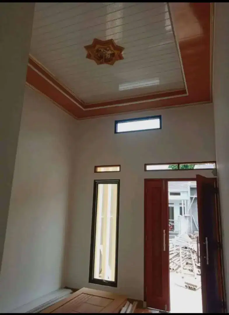 Pemasangan plafon ruangan
