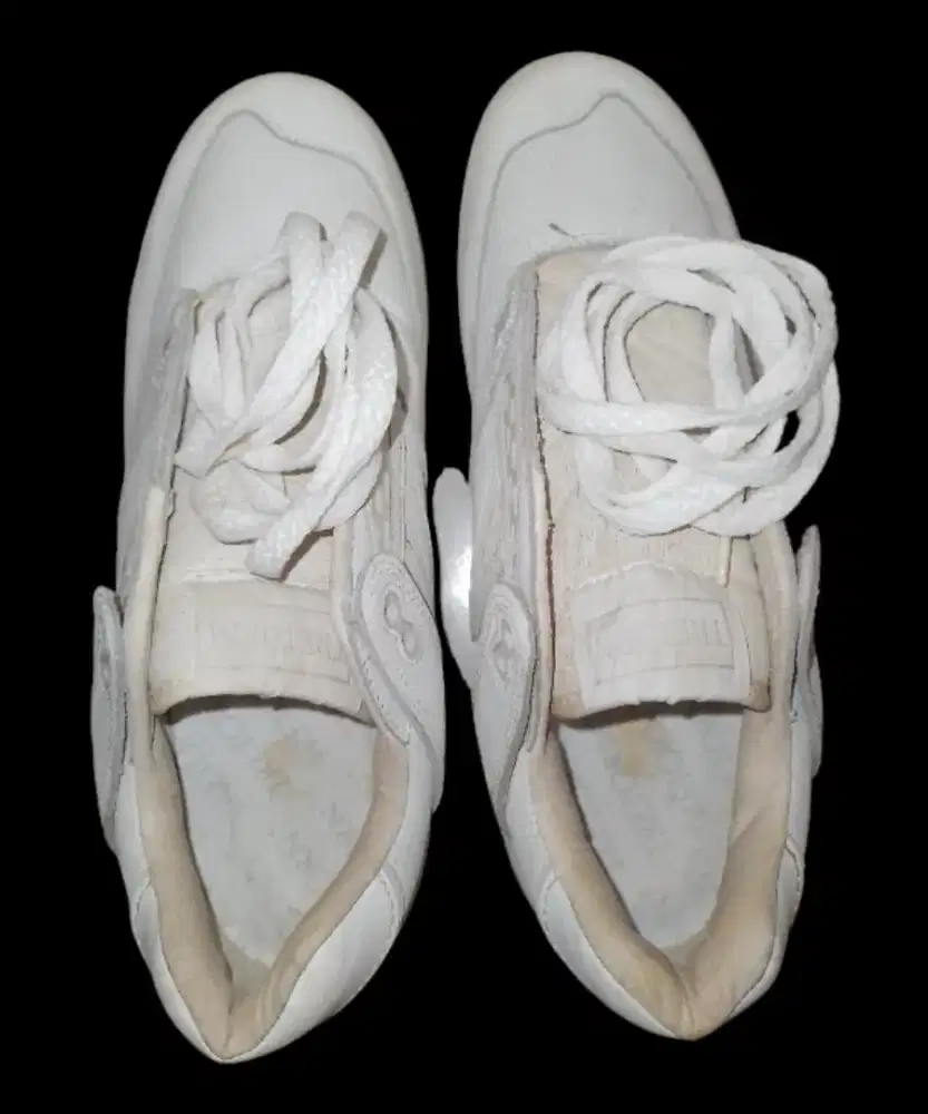 Sepatu Golf Merk Tretorn