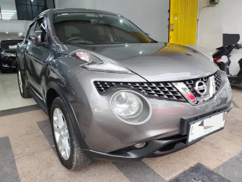 Nissan Juke rx 2017 facelift grey matic juk juki suv juxe a/t surabaya