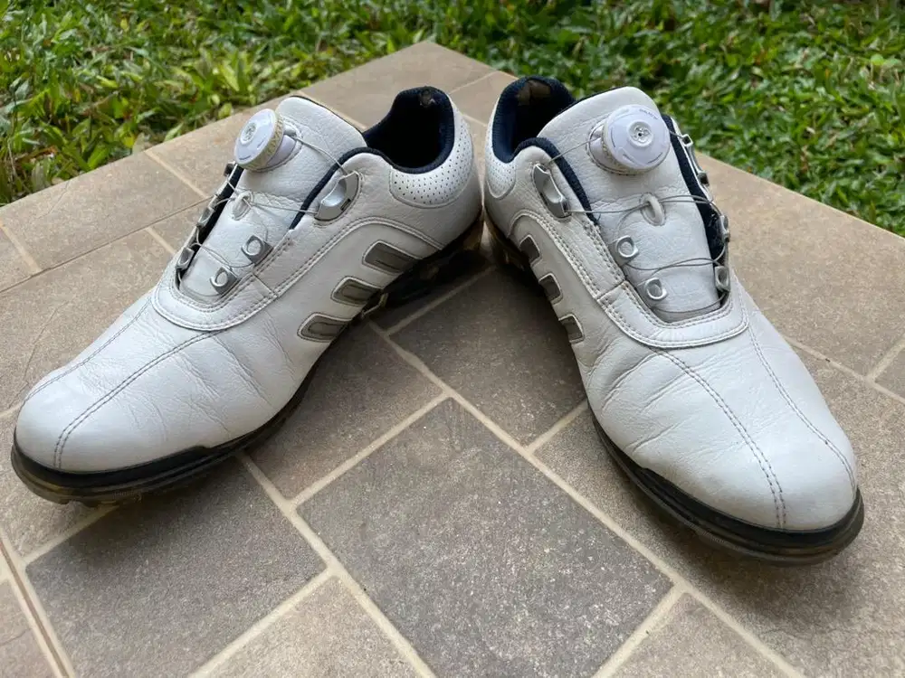 Sepatu Golf Adidas Tour 360 Putih